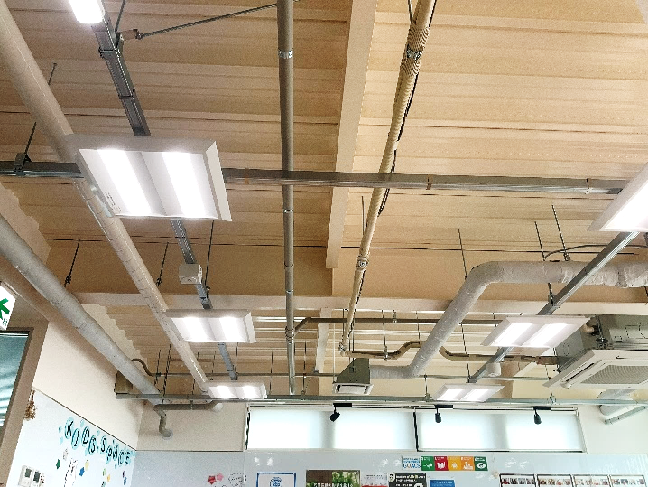 ㈱阿部建設 上越支店 事務所2階の天井
