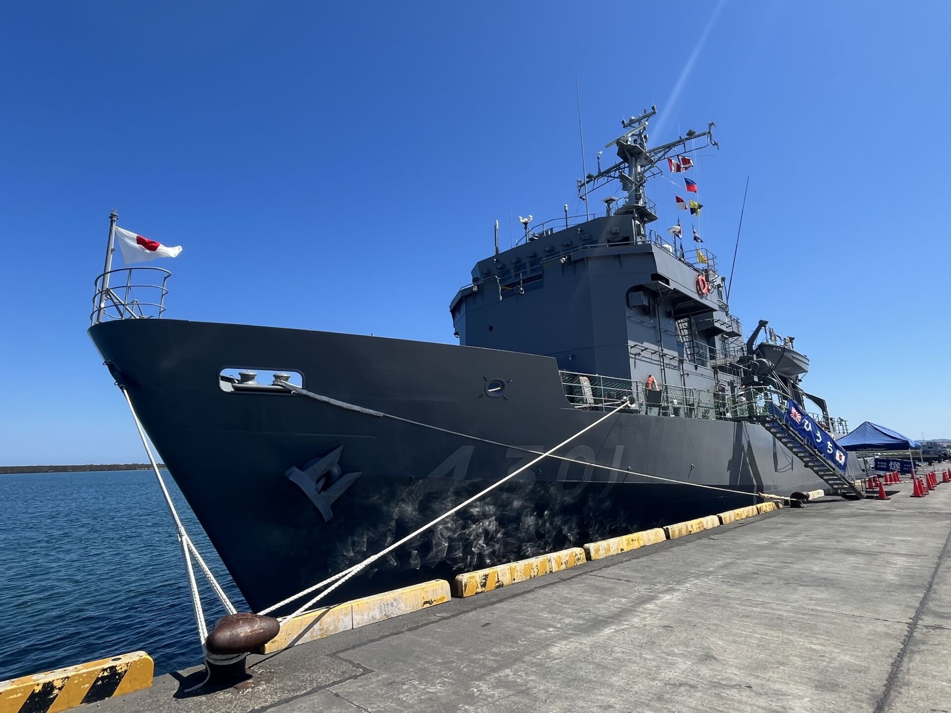 海上自衛隊「ひうち」を見学してきました！
